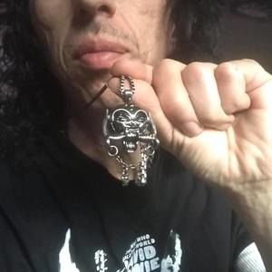 Meet your Posher, Vic